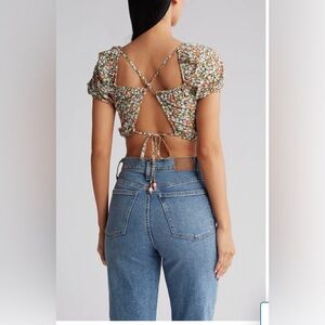 Maaji Ditsy Duo Riley Crop Top Pink . Size L